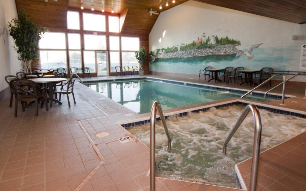 Westwood Shores Waterfront Resort Sturgeon Bay Extérieur photo