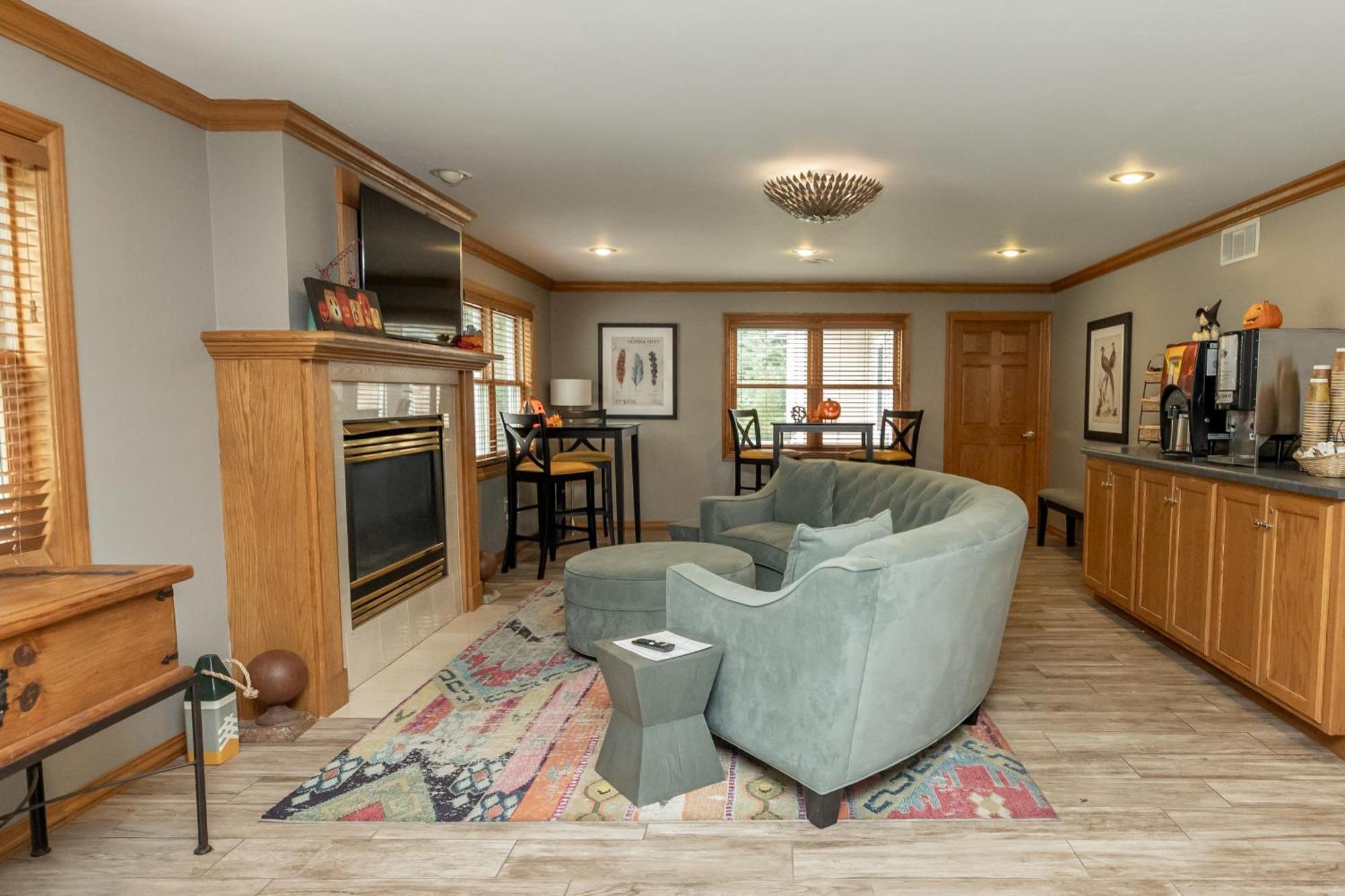 Westwood Shores Waterfront Resort Sturgeon Bay Extérieur photo