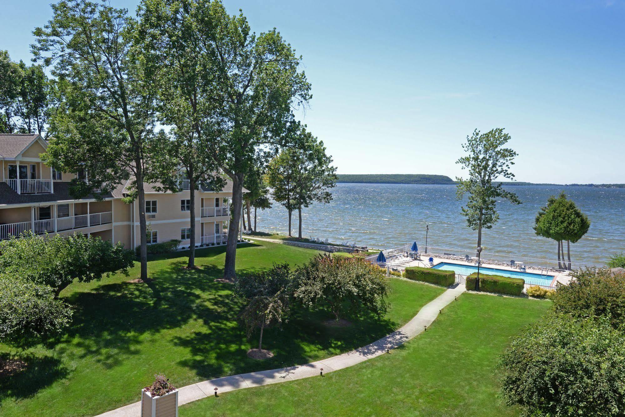 Westwood Shores Waterfront Resort Sturgeon Bay Extérieur photo