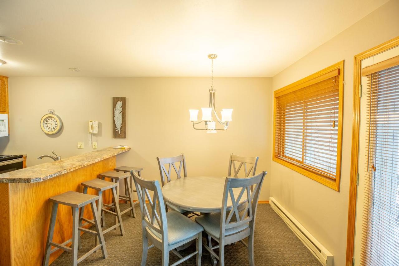 Westwood Shores Waterfront Resort Sturgeon Bay Extérieur photo